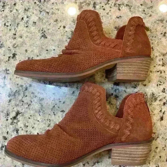 Vince Camuto Perforated Suede Ankle Booties - Picture 7 of 7